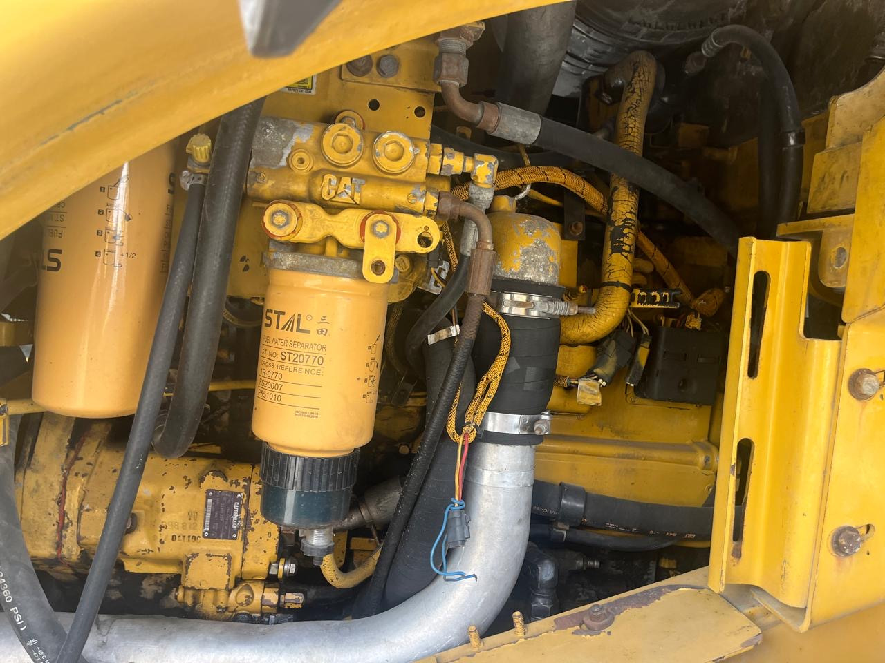 Chargeuse sur pneus CATERPILLAR 950H
