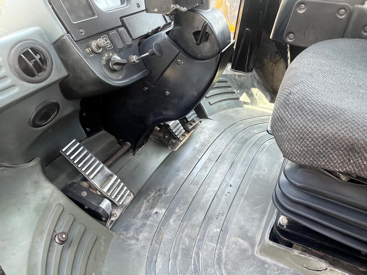 Chargeuse sur pneus CATERPILLAR 950H