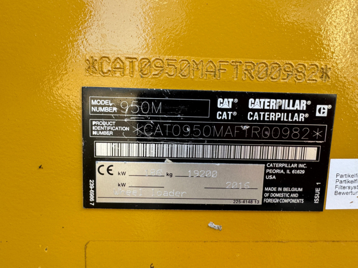 Chargeuse sur pneus CATERPILLAR 950M