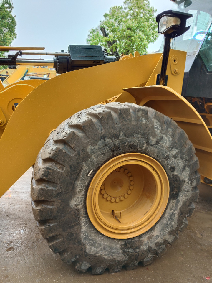 Chargeuse sur pneus CATERPILLAR 950 GC CAT 950GC