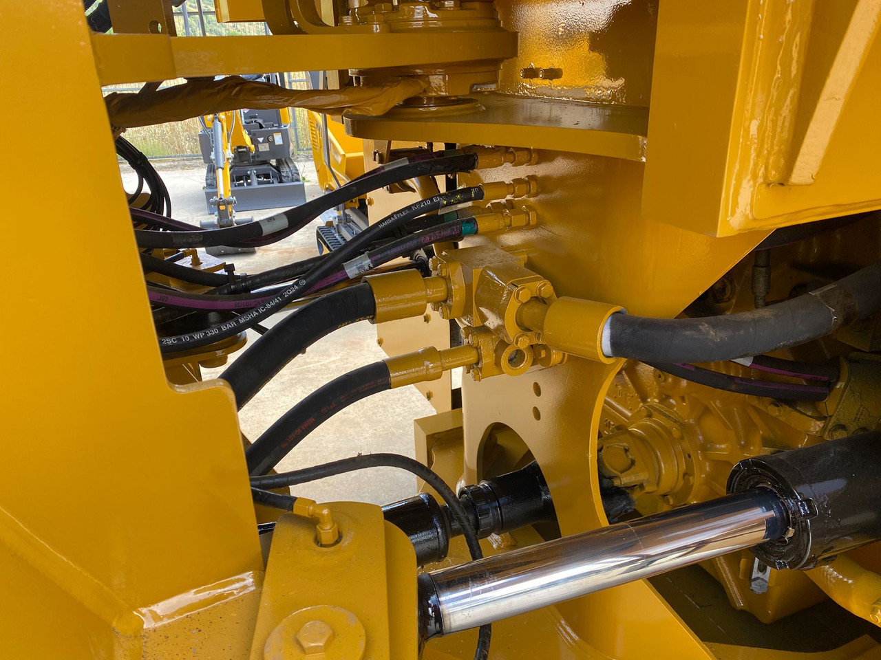 Chargeuse sur pneus CATERPILLAR 950 M