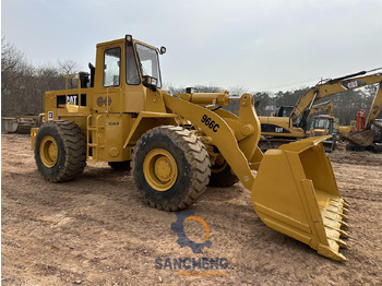 Chargeuse sur pneus CATERPILLAR 966C