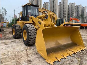 Chargeuse sur pneus CATERPILLAR 966F