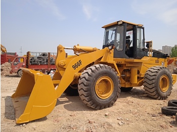 Chargeuse sur pneus CATERPILLAR 966F