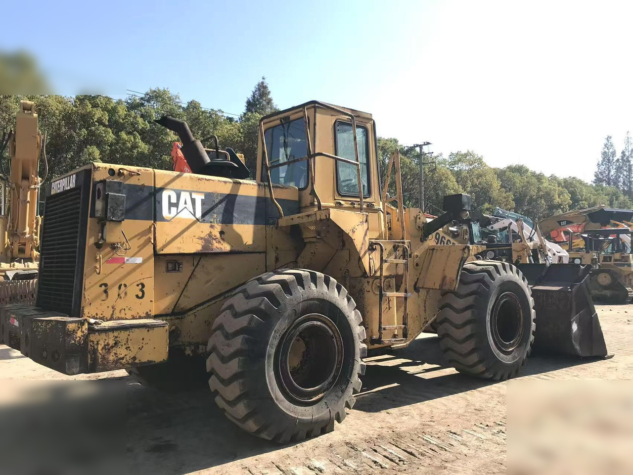 Chargeuse sur pneus CATERPILLAR 966F I