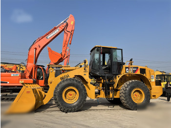 Chargeuse sur pneus CATERPILLAR 966H