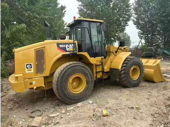 Chargeuse sur pneus CATERPILLAR 966H