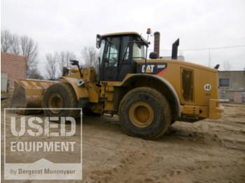 Chargeuse sur pneus CATERPILLAR 966H