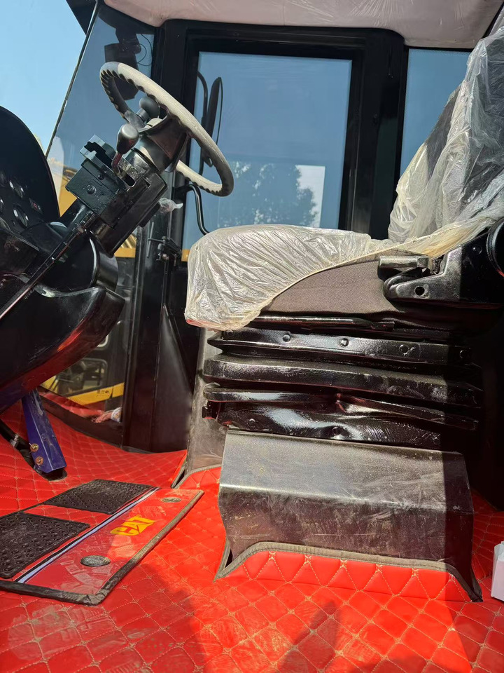 Chargeuse sur pneus CATERPILLAR 966H