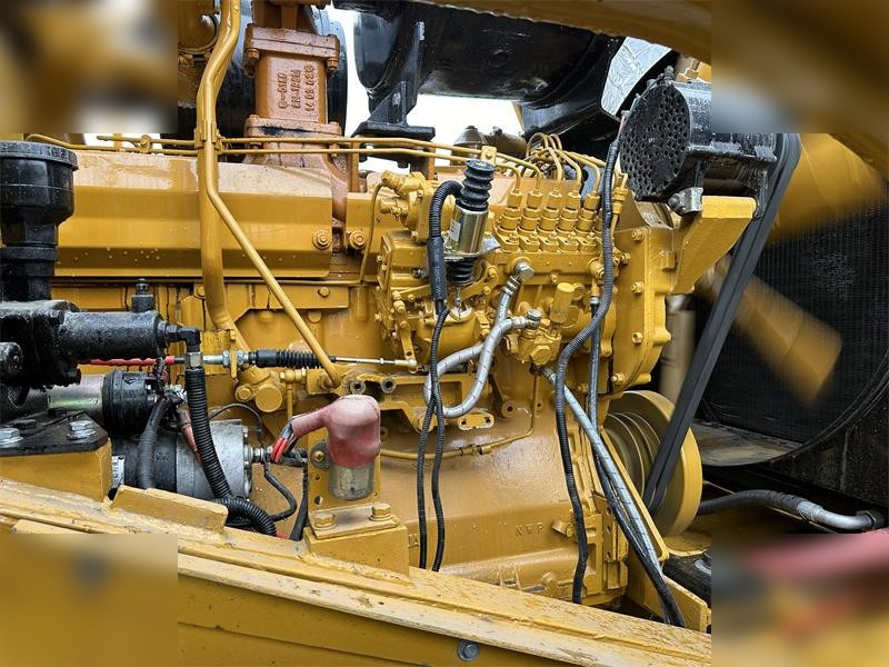 Chargeuse sur pneus CATERPILLAR 966H