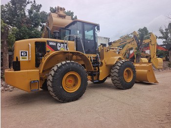 Chargeuse sur pneus CATERPILLAR 966H CAT