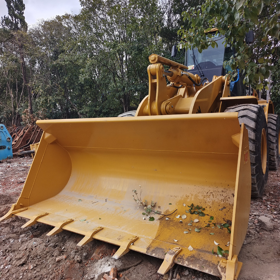 Chargeuse sur pneus CATERPILLAR 966H CAT 966 H