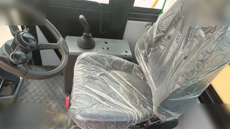 Chargeuse sur pneus CATERPILLAR 966L