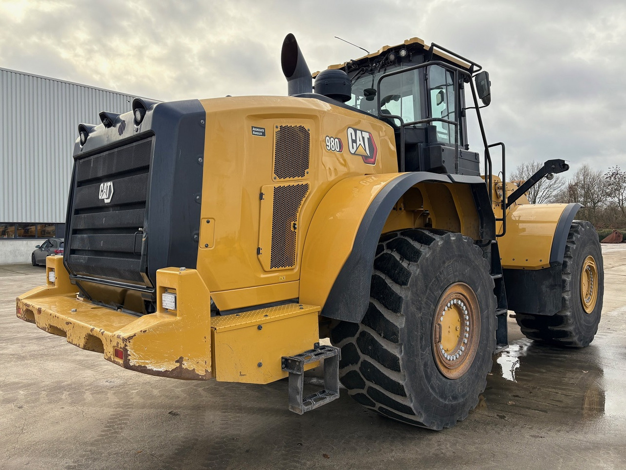 Chargeuse sur pneus CATERPILLAR 980 Next Gen