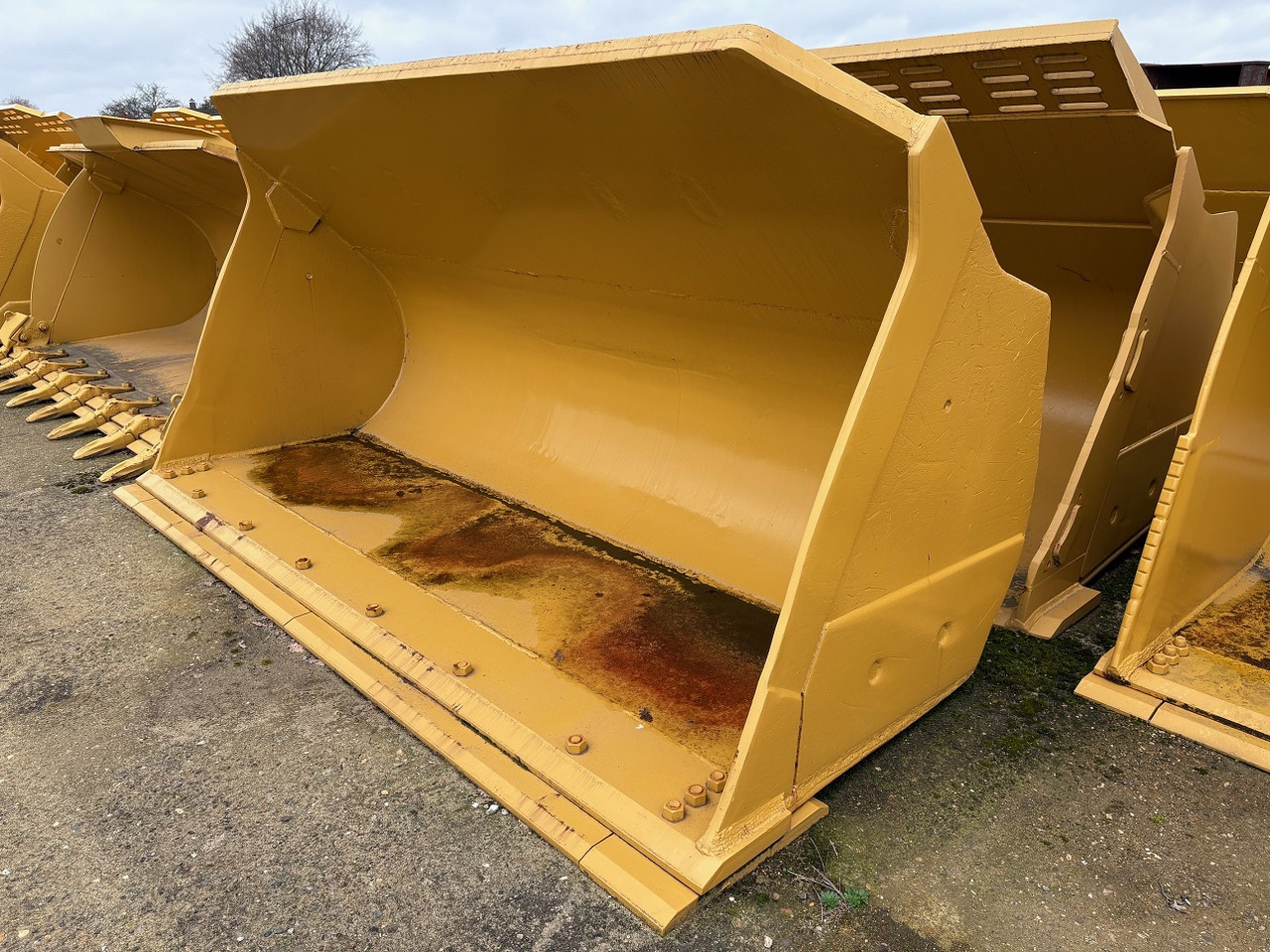 Chargeuse sur pneus CATERPILLAR 980 Next Gen