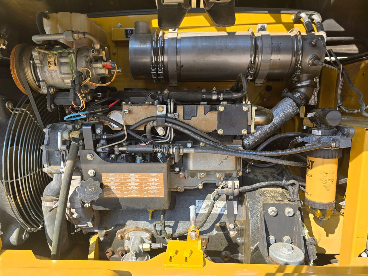 Chargeuse sur pneus CATERPILLAR IT 14G