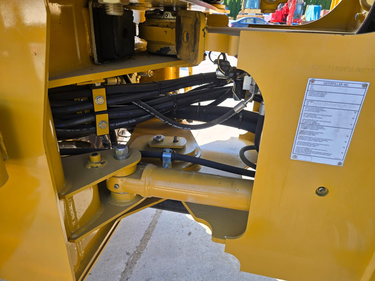 Chargeuse sur pneus CATERPILLAR IT 14G