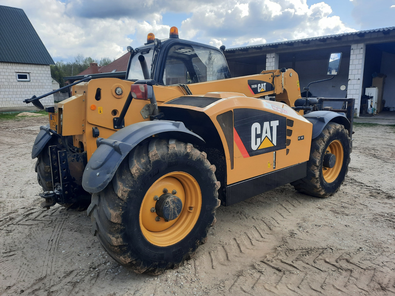 Chargeuse sur pneus CATERPILLAR TH336 Agri
