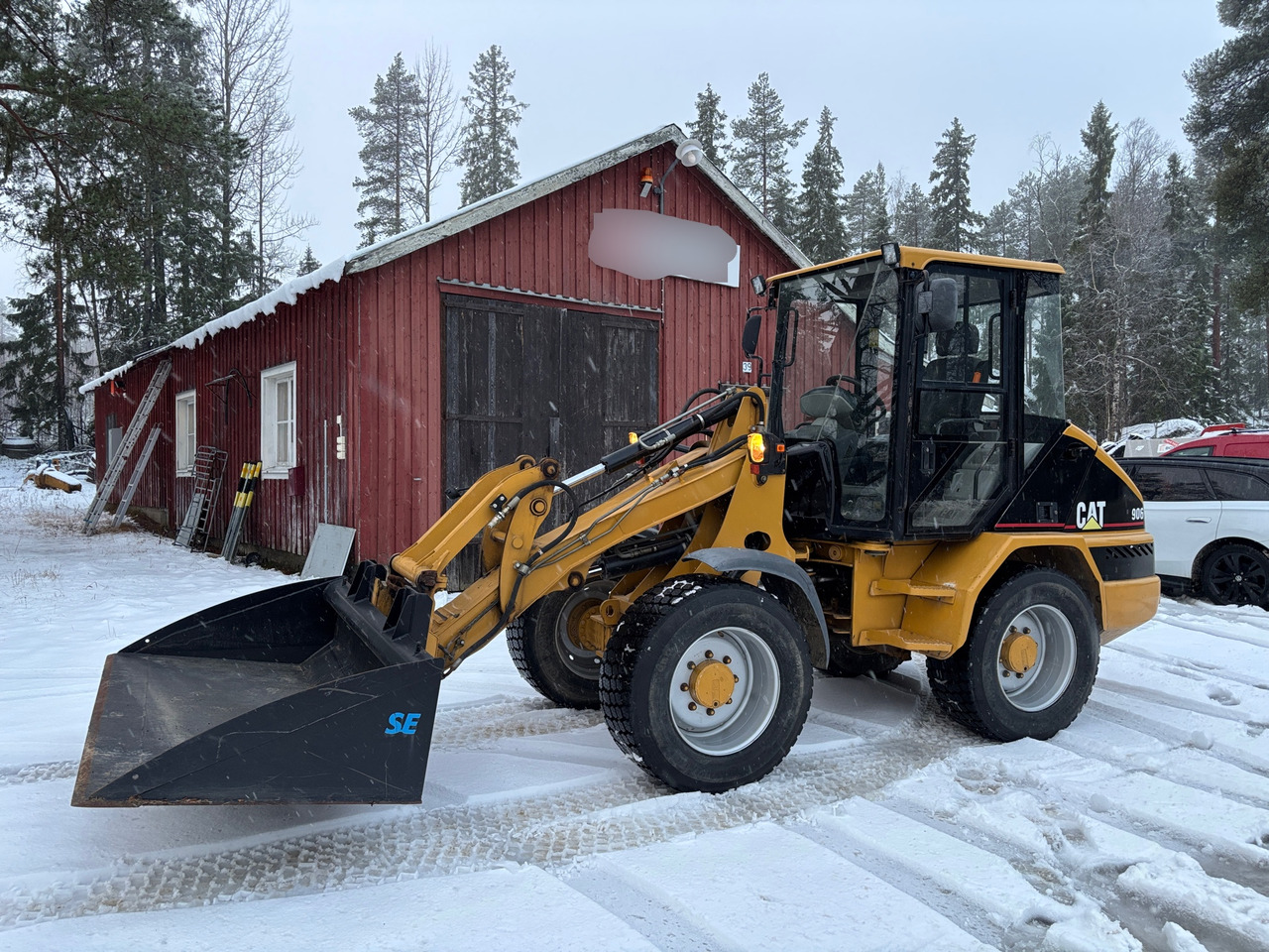 Chargeuse sur pneus CAT 906