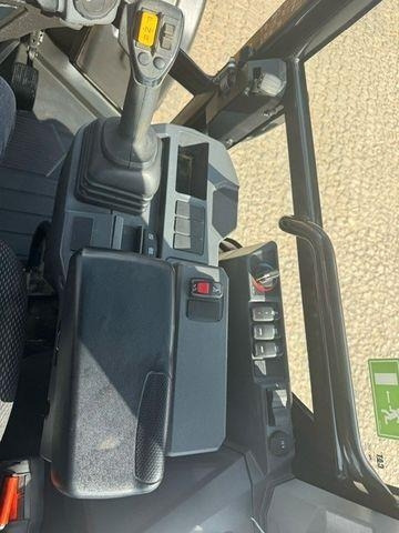 Chargeuse sur pneus CAT 906