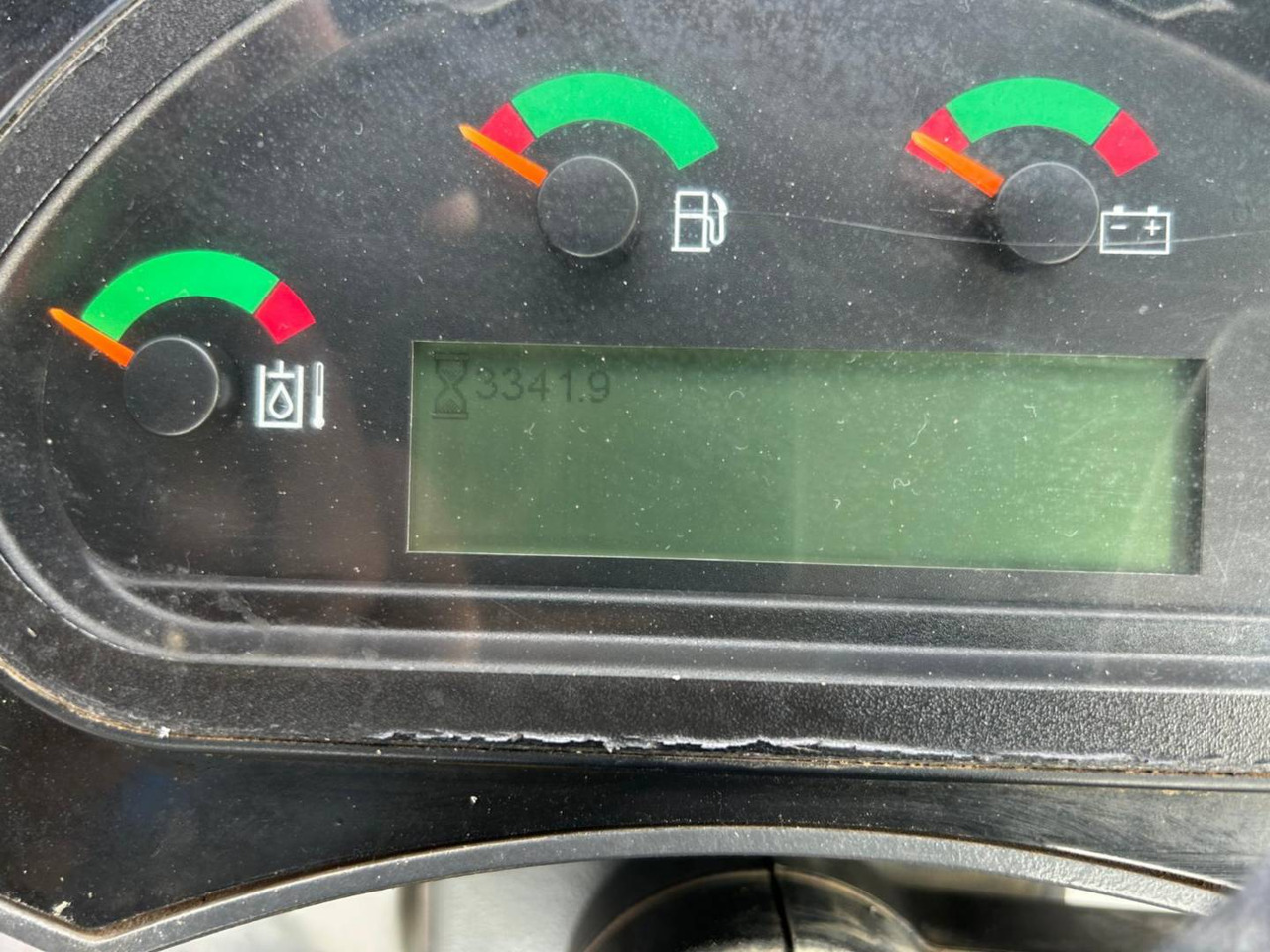 Chargeuse sur pneus CAT 906M
