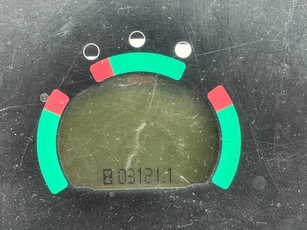 Chargeuse sur pneus CAT 906 H 2