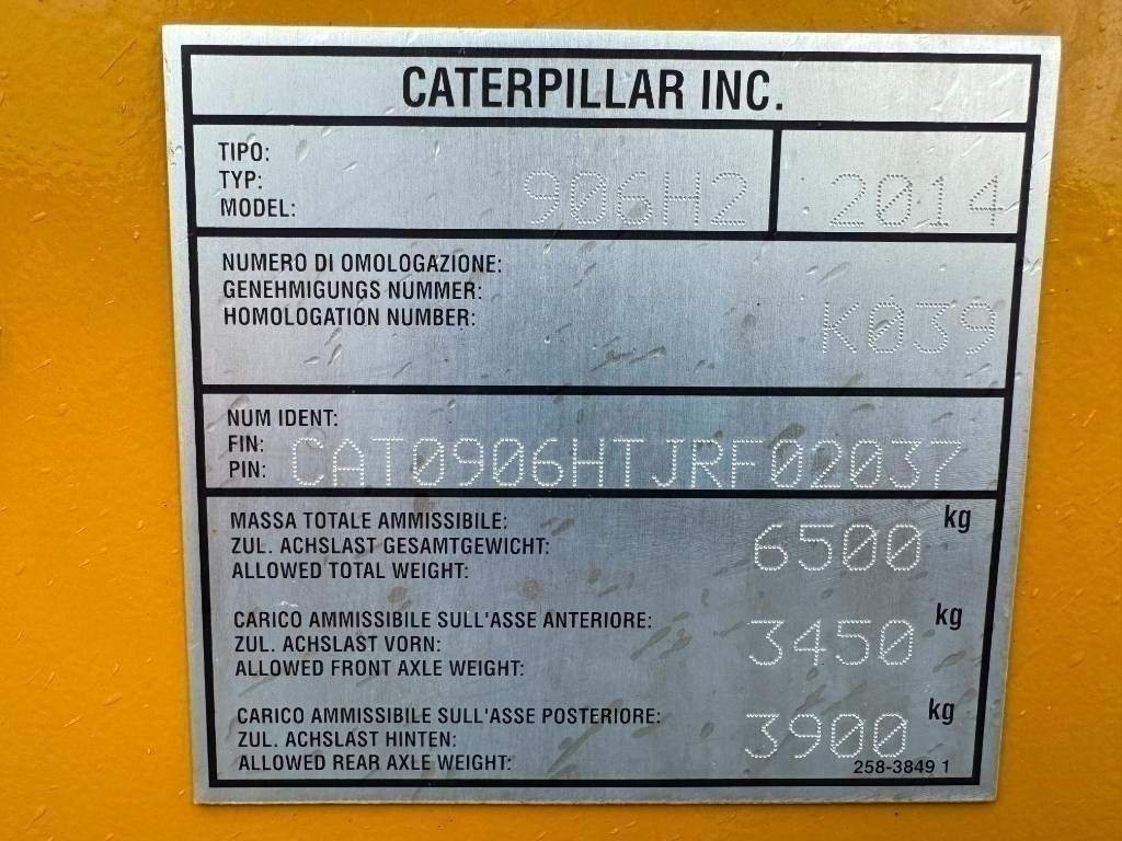 Chargeuse sur pneus CAT 906 H 2