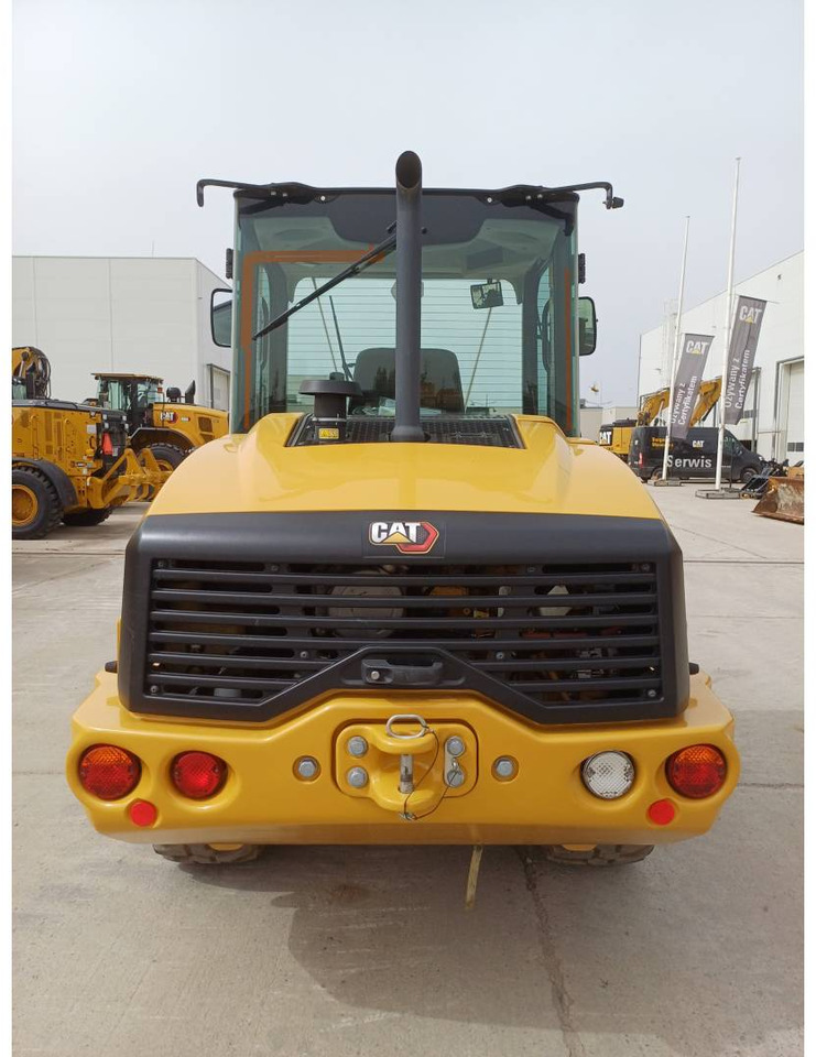 Chargeuse sur pneus CAT 906 M