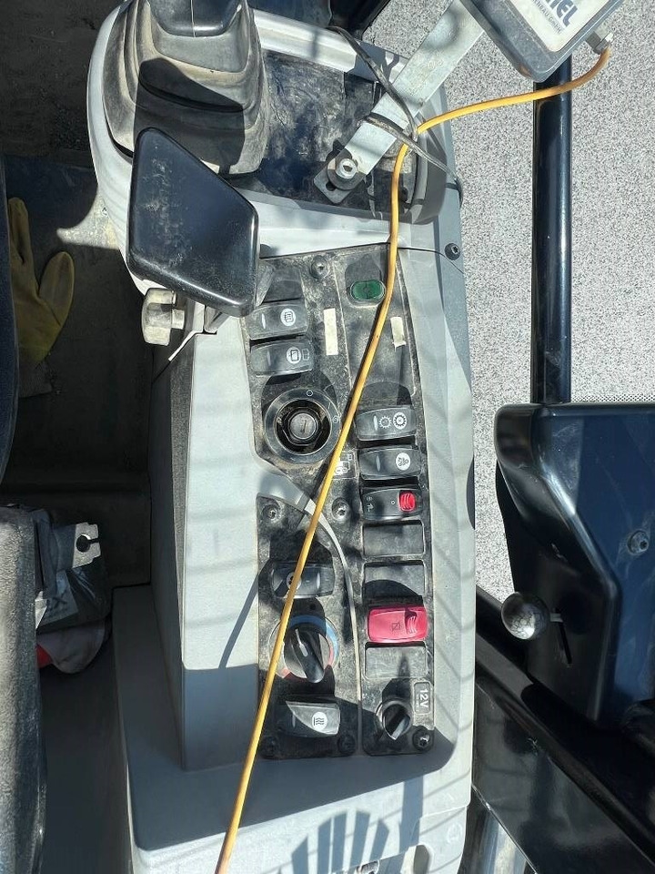 Chargeuse sur pneus CAT 907H2 35Km/h EPA - CE