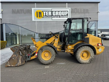 Chargeuse sur pneus CAT 908 H 