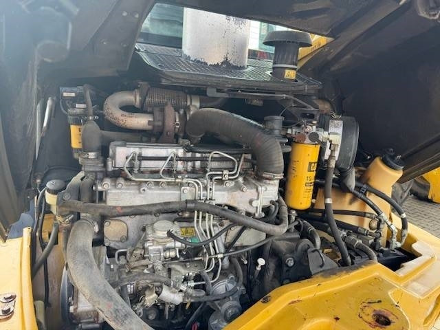 Chargeuse sur pneus CAT 908 H