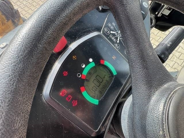 Chargeuse sur pneus CAT 908 H