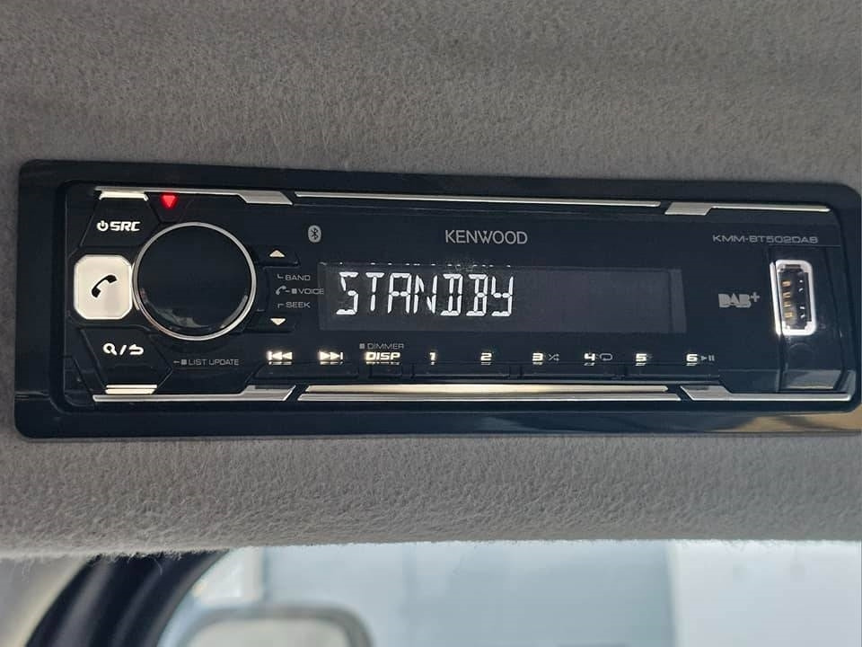 Chargeuse sur pneus CAT 908 H 2