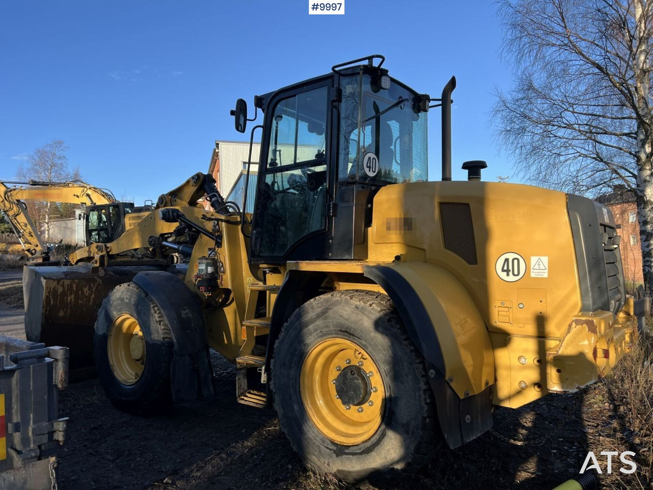 Chargeuse sur pneus CAT 910K Wheel Loader (VIDEO)