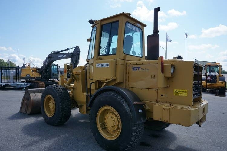 Chargeuse sur pneus CAT 920