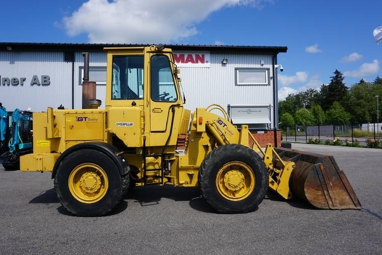 Chargeuse sur pneus CAT 920