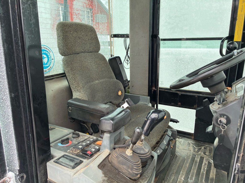 Chargeuse sur pneus CAT 924G