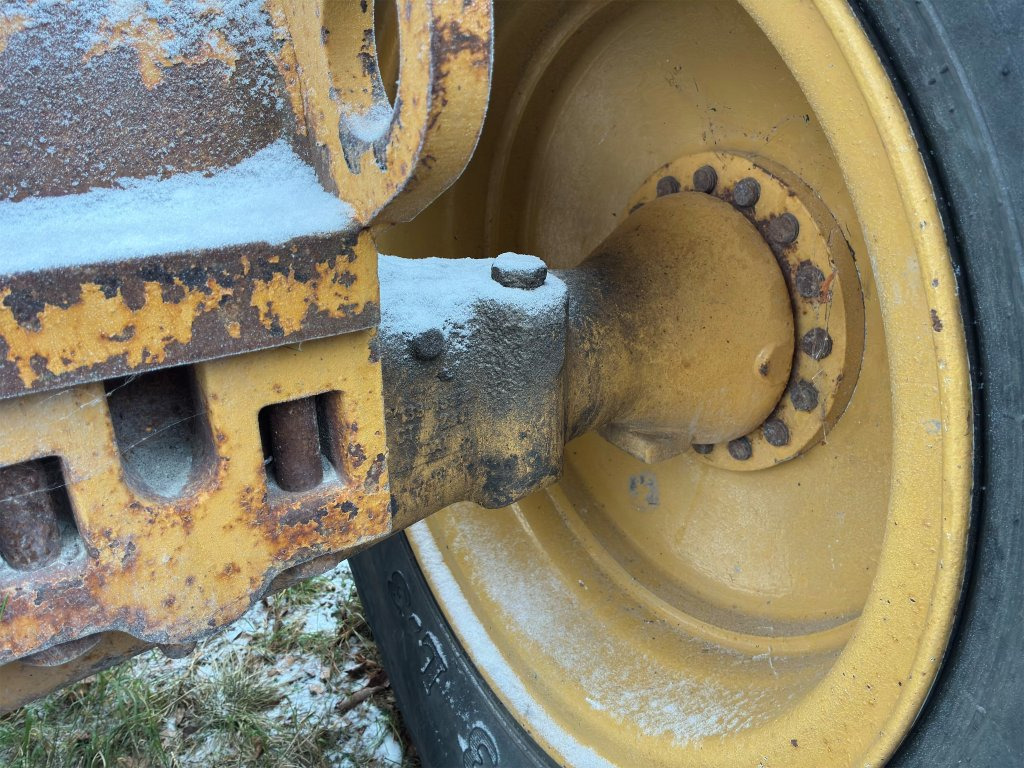 Chargeuse sur pneus CAT 924G