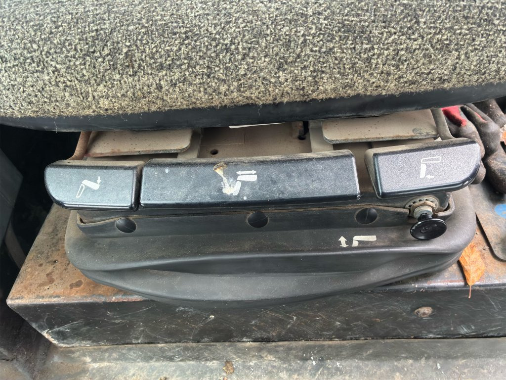 Chargeuse sur pneus CAT 924G