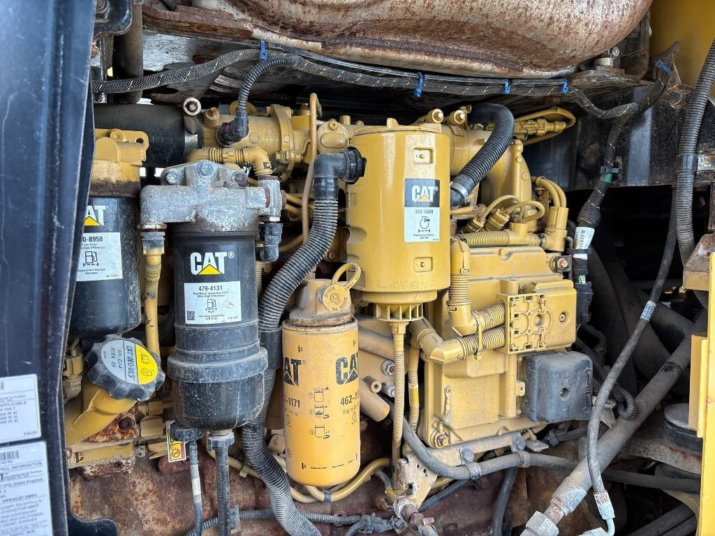 Chargeuse sur pneus CAT 926M