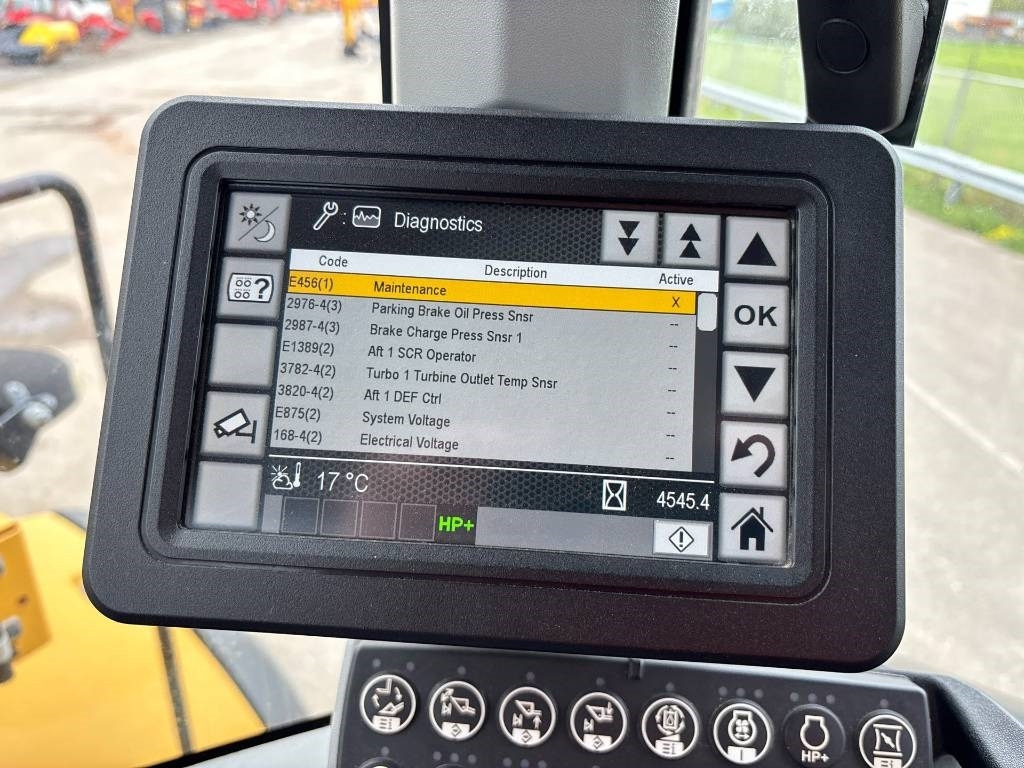 Chargeuse sur pneus CAT 926M