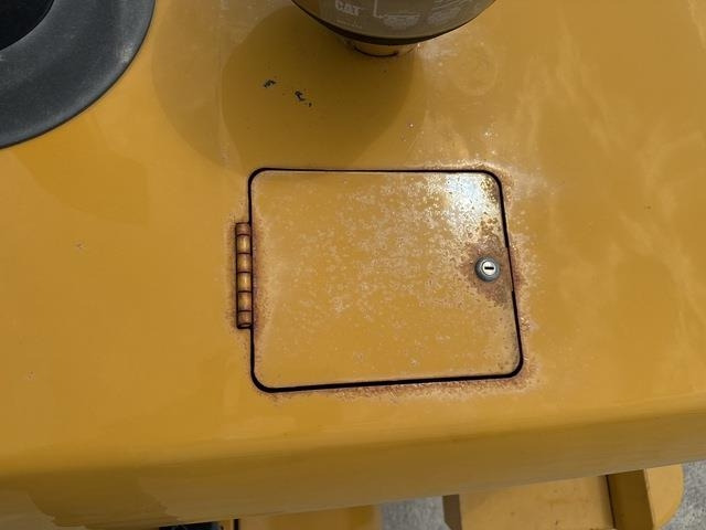 Chargeuse sur pneus CAT 926M