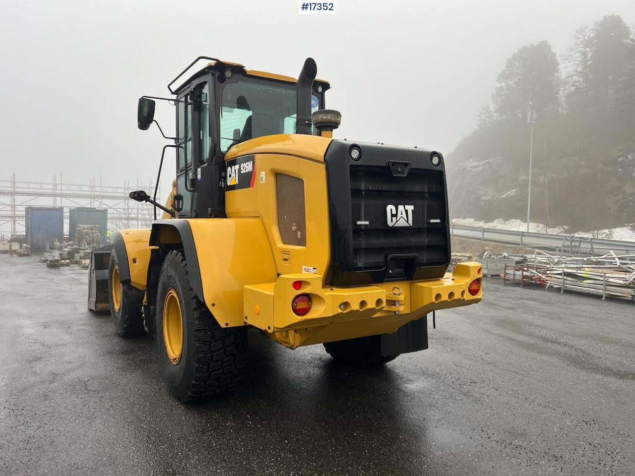 Chargeuse sur pneus CAT 926M