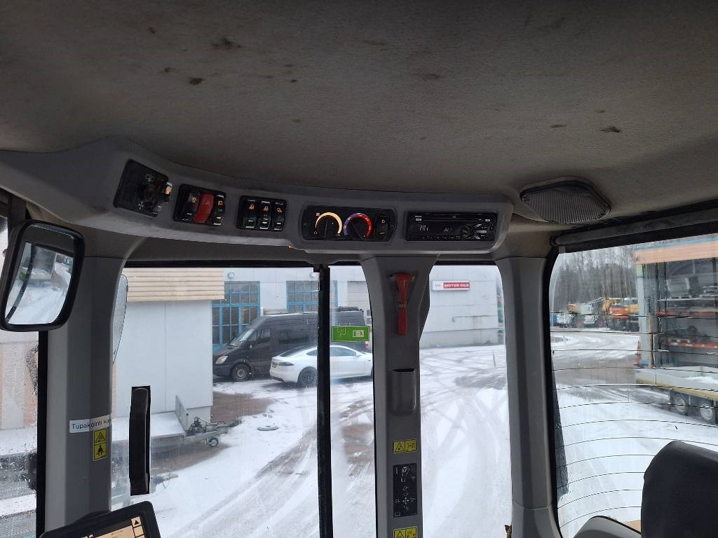 Chargeuse sur pneus CAT 926 M