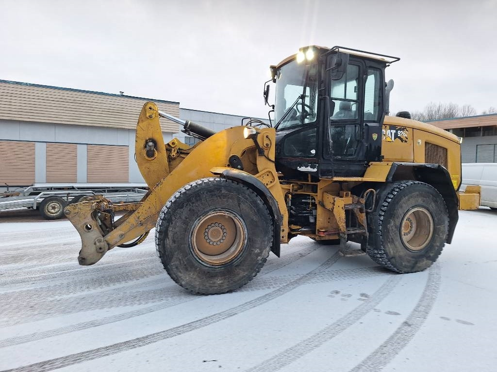 Chargeuse sur pneus CAT 926 M