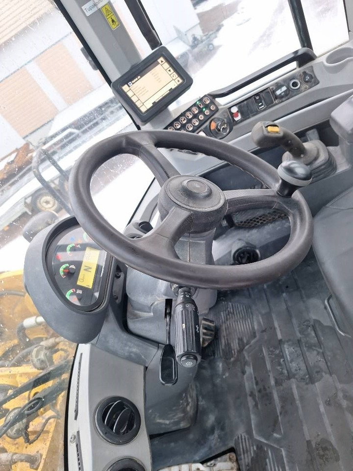 Chargeuse sur pneus CAT 926 M Perjantaitarjous!