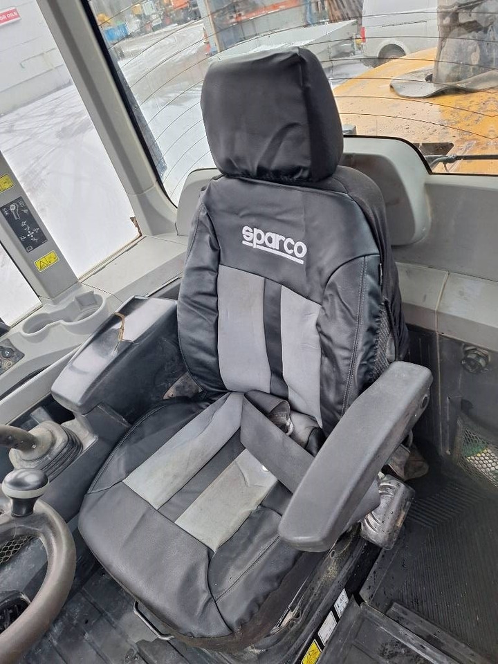 Chargeuse sur pneus CAT 926 M Perjantaitarjous!