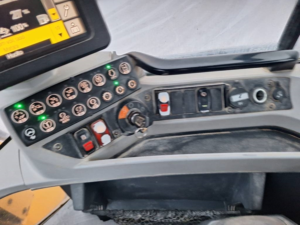 Chargeuse sur pneus CAT 926 M Perjantaitarjous!