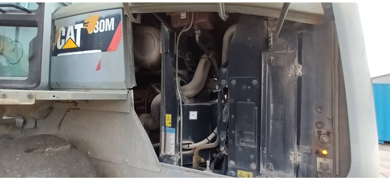 Chargeuse sur pneus CAT 930M