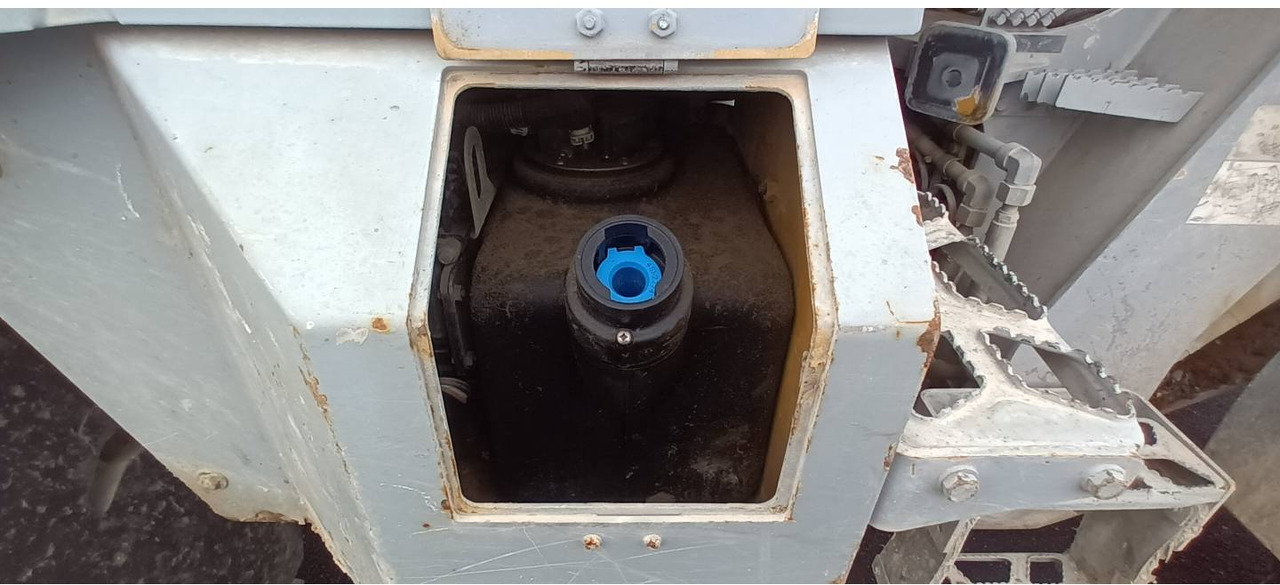 Chargeuse sur pneus CAT 930M